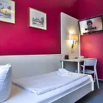 Wittelsbach Am Kurfuerstendamm 3*